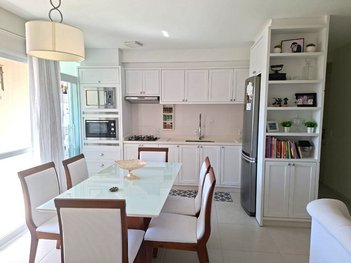 apartment em Rua das Cerejeiras, Carvoeira - Florianópolis - SC