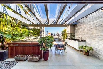 apartment em Rua Oscar Freire, Pinheiros - São Paulo - SP