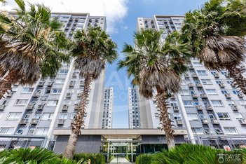apartment em Rua Jerônymo Zelmanovitz, São Sebastião - Porto Alegre - RS