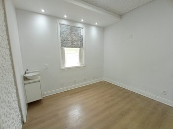 office em Rua Oswaldo Cruz, Boqueirão - Santos - SP