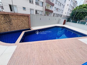 apartment em Rua Santos Saraiva, Capoeiras - Florianópolis - SC