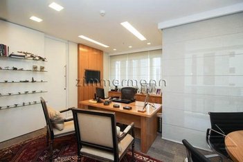 office em Alameda dos Maracatins, Indianópolis - São Paulo - SP