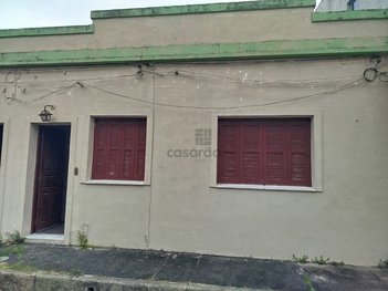 house em Rua General Telles, Centro - Pelotas - RS