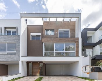 house em Ivo Walter Kern, Hípica - Porto Alegre - RS