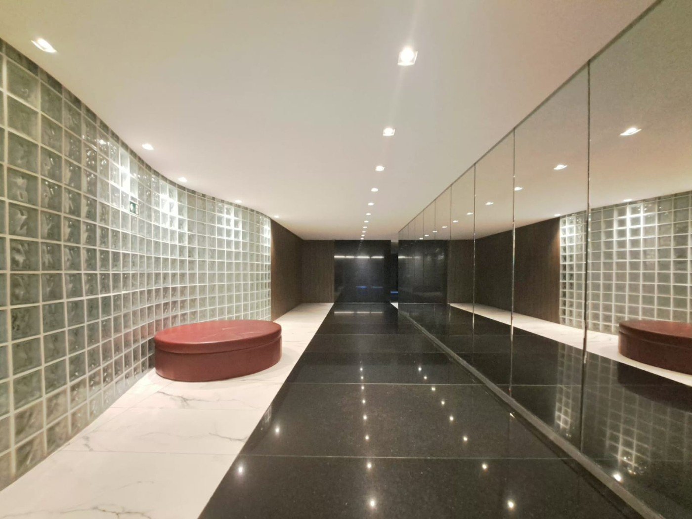 Apartamento com 2 quartos — Funcionários, Belo Horizonte