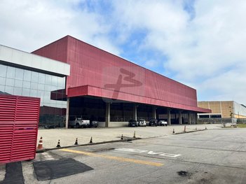 industrial em Avenida Papa João Paulo I, Jardim Maia - Guarulhos - SP