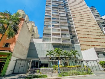 apartment em Rua Álvaro de Carvalho, Centro - São Paulo - SP