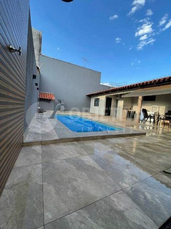 house em Rua Nêgo Amâncio, Jardim Patrícia - Uberlândia - MG