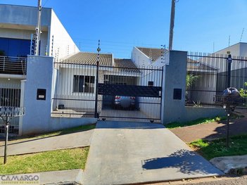 house em Rua Elísia Galhoto Weitz, Jardim Dias I - Maringá - PR