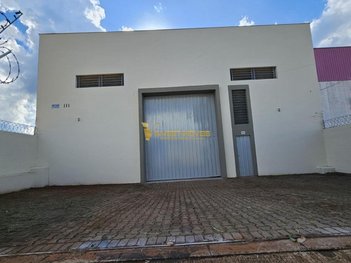 industrial em Antonio Piovesan, Alpes - Londrina - PR