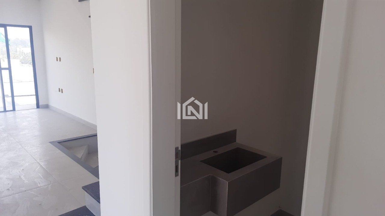 casa a venda condomínio The Square-lavabo