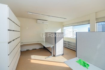 office em Rua Celeste Gobbato, Praia de Belas - Porto Alegre - RS