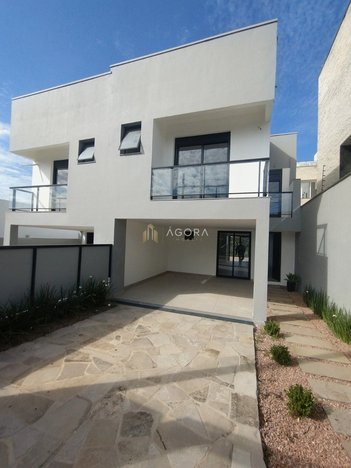 house em Rua Cesare Cambruzzi, Colina Sorriso - Caxias do Sul - RS