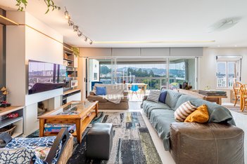 apartment em Rua Nicola Mathias Falci, Jardim do Salso - Porto Alegre - RS