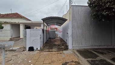 house em Rua Doutor Orensy Rodrigues da Silva, Centro - Andradina - SP