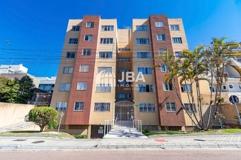 apartment em Rua dos Josefinos, Água Verde - Curitiba - PR