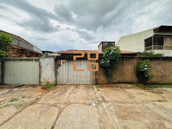 house em Rua Caetés, Vila Brasília - Aparecida de Goiânia - GO