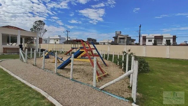 4 - Playground