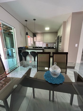 house em Rua Serra de Roraima, Bandeirantes - Londrina - PR