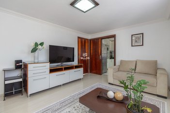 apartment em Rua Laurindo de Paula Cordeiro, Novo Mundo - Curitiba - PR