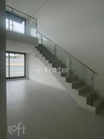 apartment em Rua dos Acarás, Jurerê - Florianópolis - SC