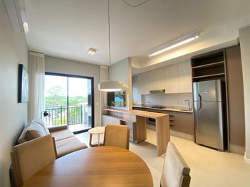 apartment em Rua Leonel Pereira, Cachoeira do Bom Jesus - Florianópolis - SC