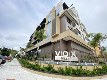 apartment em Avenida dos Dourados, Jurerê Internacional - Florianópolis - SC