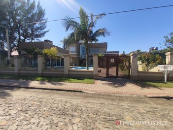 house em Rua Batuíra, Xangri-Lá - Xangri-Lá - RS