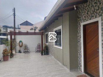 house em Arthur Luciano Garcia, Ingleses do Rio Vermelho - Florianópolis - SC
