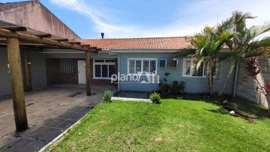 house em Rua Adib Teixeira Chedid, Centro - Gravataí - RS