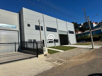 industrial em Rua Zulmira Marcelino Soares, Centenário - Caxias do Sul - RS