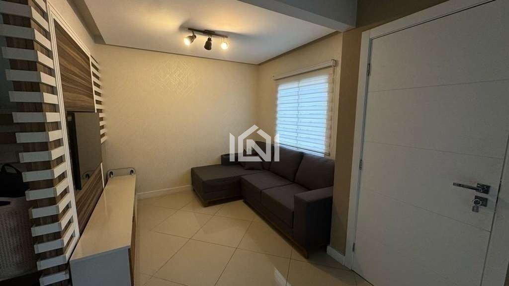 casa a venda no condominio village wimblendon - sala de tv