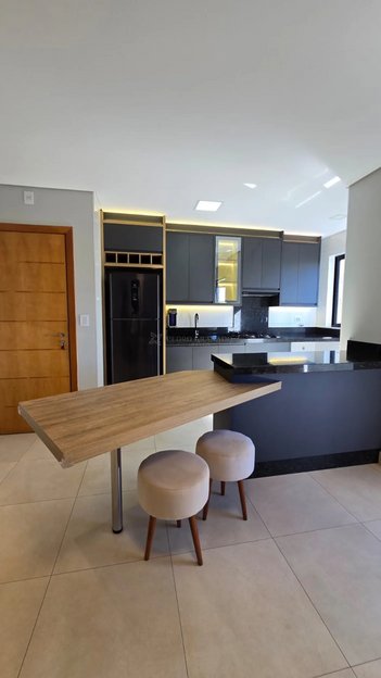 apartment em Rua Marechal Deodoro, Zona 07 - Maringá - PR