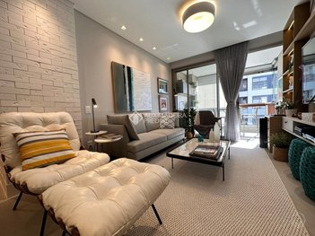 apartment em Rua dos Cambuatas, Jurerê - Florianópolis - SC