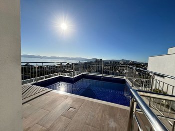 apartment em Rua Moura, Barreiros - São José - SC