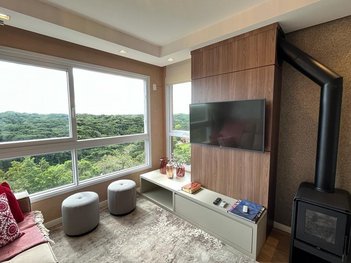 apartment em Rua Prefeito Waldemar Frederico Weber, Lagos do Bosque - Gramado - RS