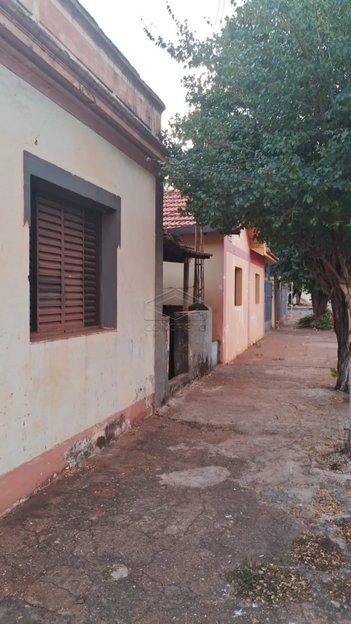 commercial_property em Rua Santo Antônio, Vila Assis - Jaú - SP