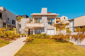 house em Alameda das Aroeiras, Alphaville - Santana de Parnaíba - SP