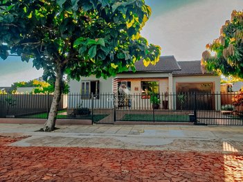 house em Rua Antônio Carlos Borges, Centro - Santa Rosa - RS