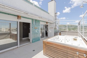 apartment em Rua Cervantes, Jardim Botânico - Porto Alegre - RS