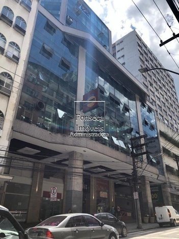 industrial em Doutor Nelson de Sá Earp, Centro - Petrópolis - RJ