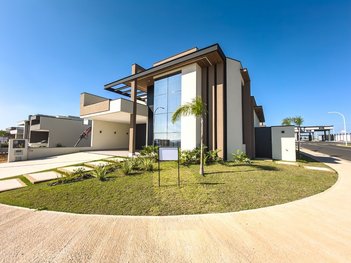 house em Avenida Domingos Ferrarezzi, Jardim Regina - Indaiatuba - SP