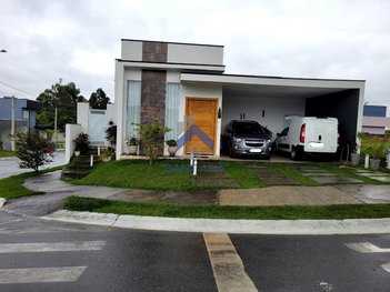 house em Estrada Amácio Mazzaropi, Granjas Rurais Reunidas São Judas Tadeu - Taubaté - SP