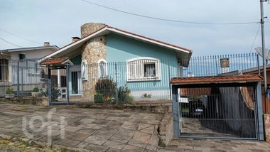 house em Rua Padre Aquilino Franceschet, Colina Sorriso - Caxias do Sul - RS