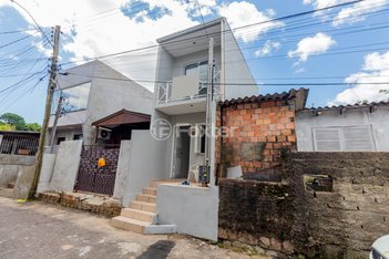 house em Avenida Juca Batista, Cavalhada - Porto Alegre - RS