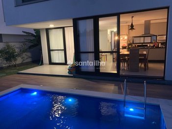 house em Rua Silvio Lopes Araújo, Rio Tavares - Florianópolis - SC