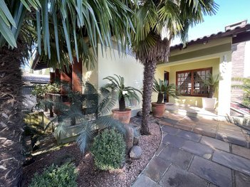 commercial_building em Avenida João Klauck, Beira Rio - Dois Irmãos - RS