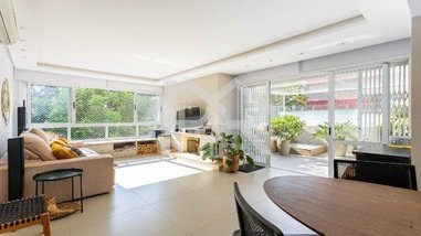 apartment em Rua Santa Cecília, Rio Branco - Porto Alegre - RS