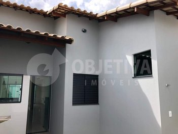 house em Alameda Antonio Cláudio Ricardo Souza, Jardim Holanda - Uberlândia - MG