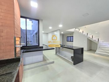 house em Rua João Levy Navarro, Balneário Gardem Mar - Caraguatatuba - SP